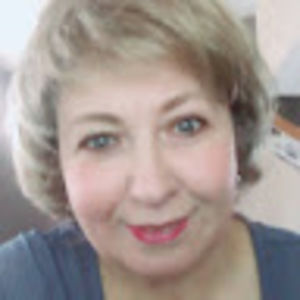 Meet your Posher, Elena